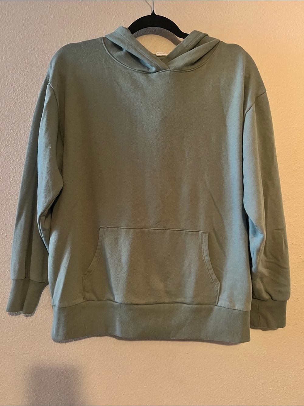 Gap Women's Olive Green Pullover Hoodie With Front Pocket Size S